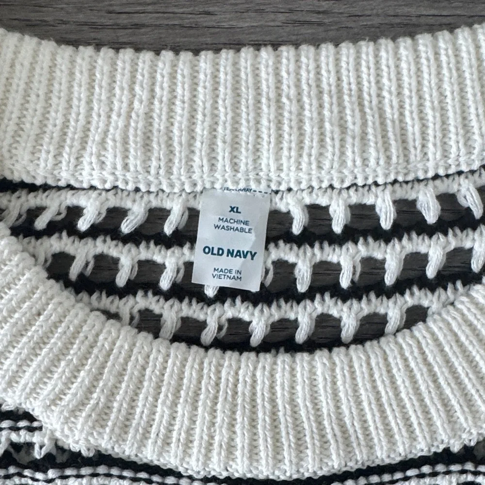 🌼OLD NAVY🌼 NWT Open Stitch Knit Sweater, Size XL